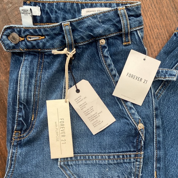 NWT Forever 21 jeans size 28. High rise, straight leg, slim fit, Retro style. - Picture 2 of 6